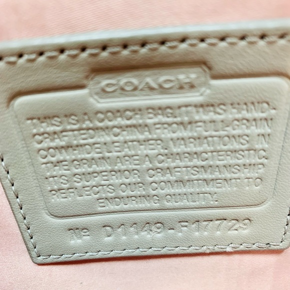 COACH Gallery Embossed Patent Leather Bag - Picture 10 of 12